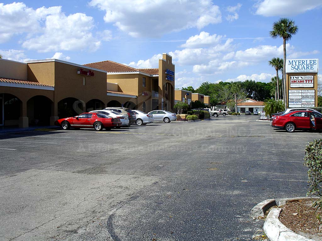 Fort Myers Lakes Park Area Shopping Center